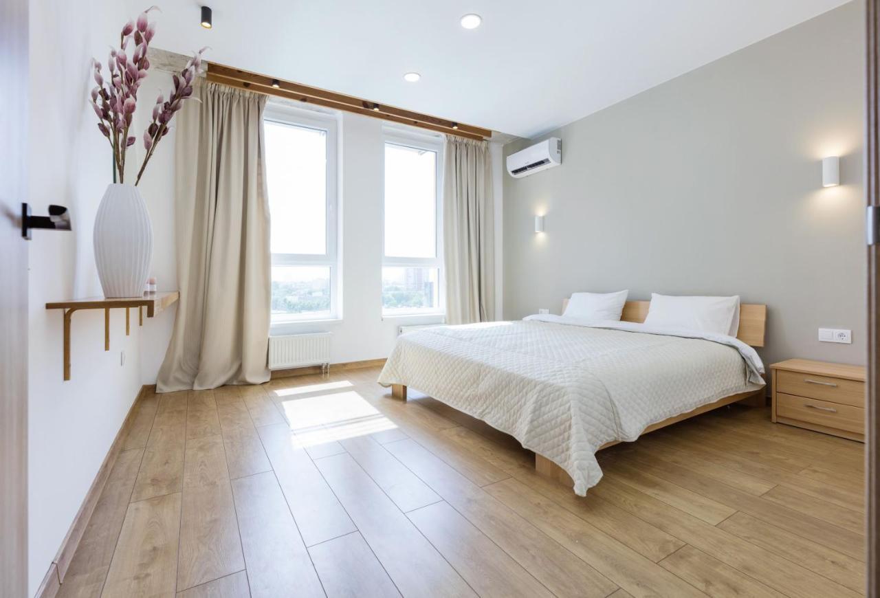 Nyvky Like Home - Nyvky Park - Apt 45 كييف المظهر الخارجي الصورة